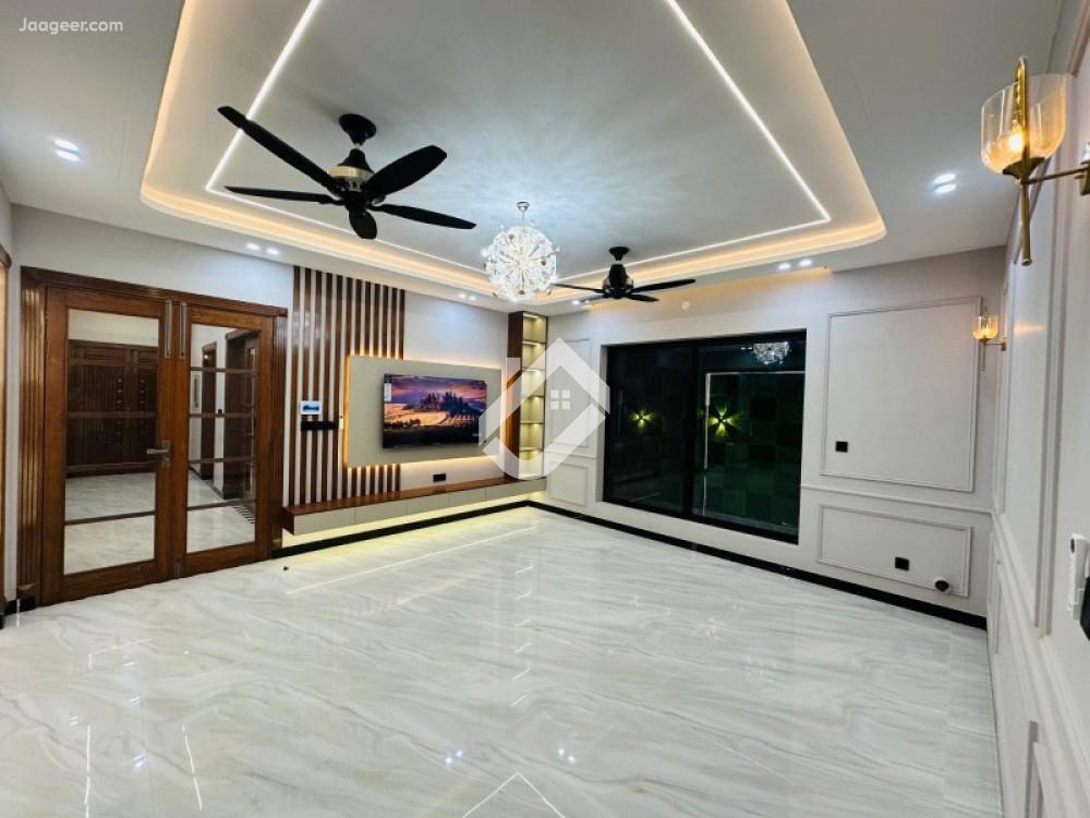 12 Marla House For Sale In Khayaban E Shair