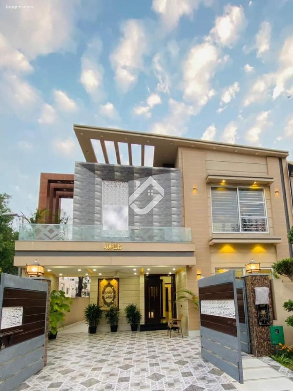 Main image 12.5 Marla Double Storey House For Sale In Bahria Town Sector-C Bahria Town, Lahore