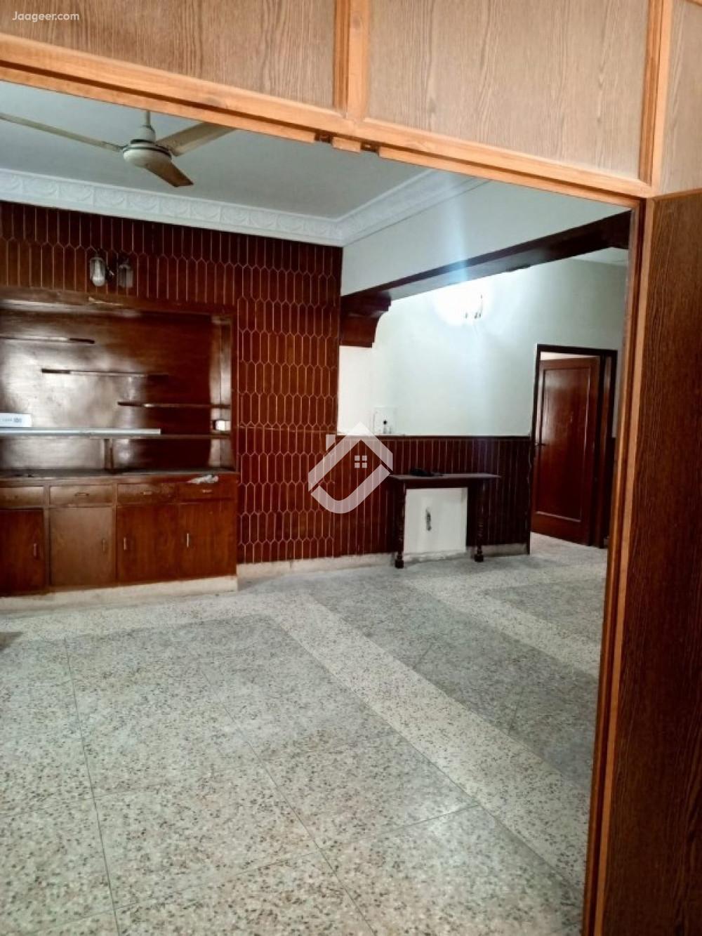 14 Marla Upper Portion House For Rent In G-9