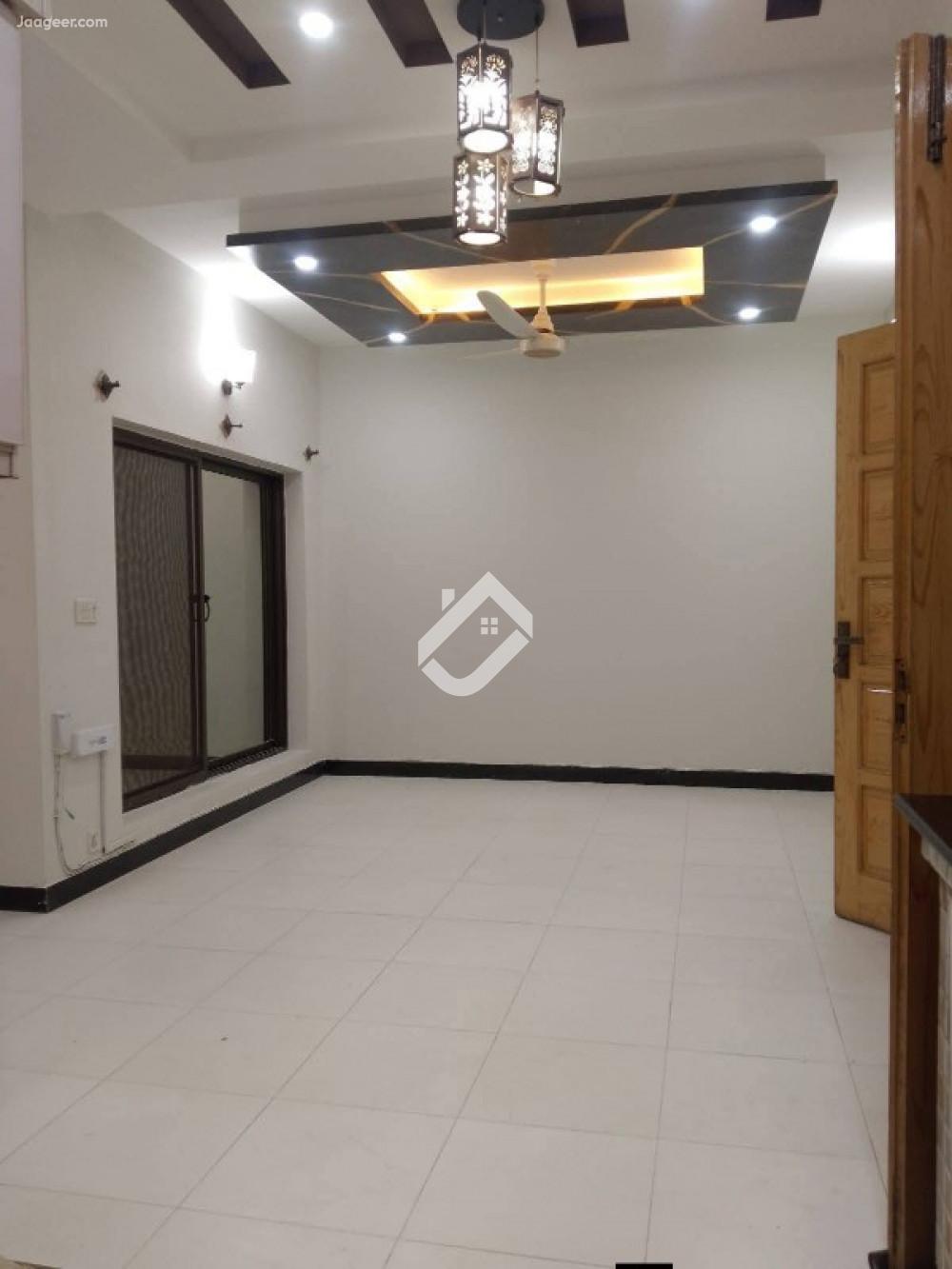 14 Marla Upper Portion House For Rent In G-9