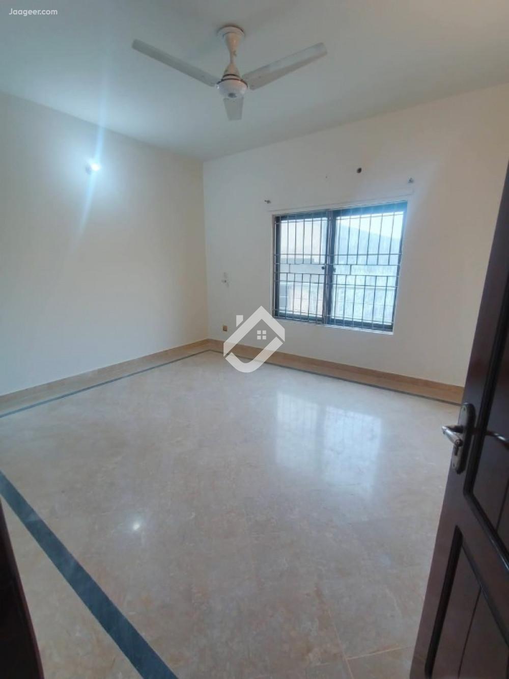 14.2 Marla Upper Portion House For Rent In G-14  