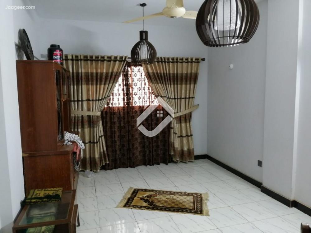 3 Bed Flat For Rent In Sharfabad Near Noor Medico 