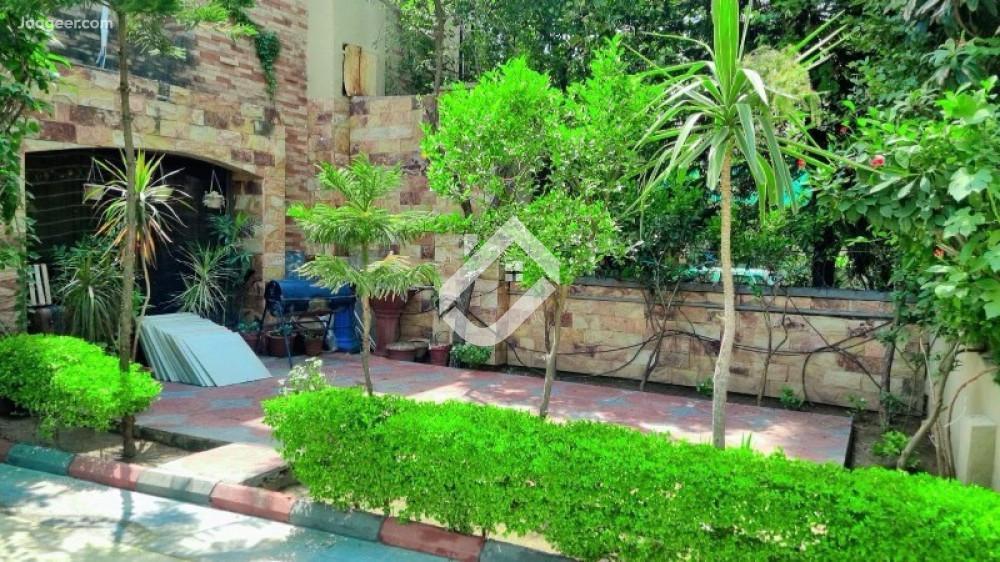 17 Marla Double Unit House For Sale In Bahria Town Phase I