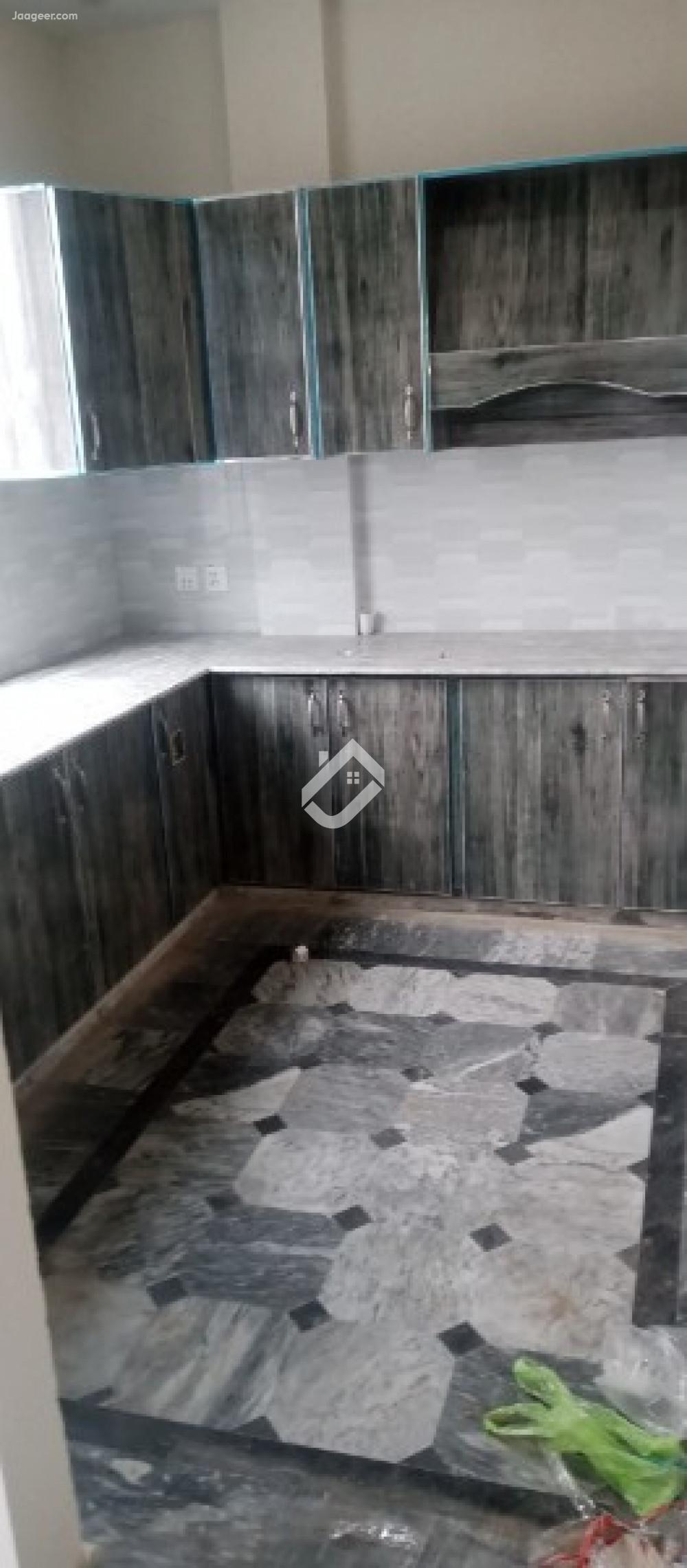 2.5 Marla Flat For Rent In New Satellite Town