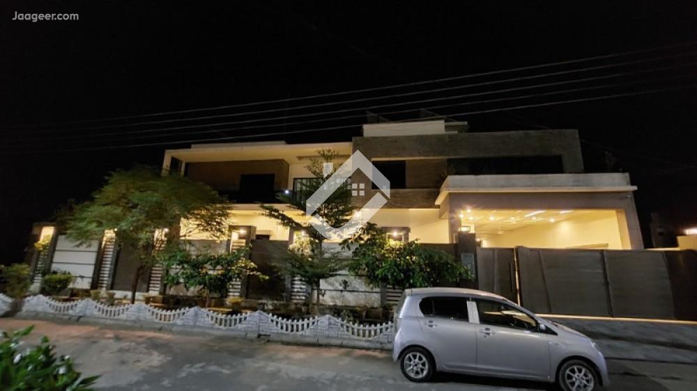 View  22 Marla Double Storey Stunning  House For Sale In Khayaban E Naveed in Khayaban E Naveed, Sargodha