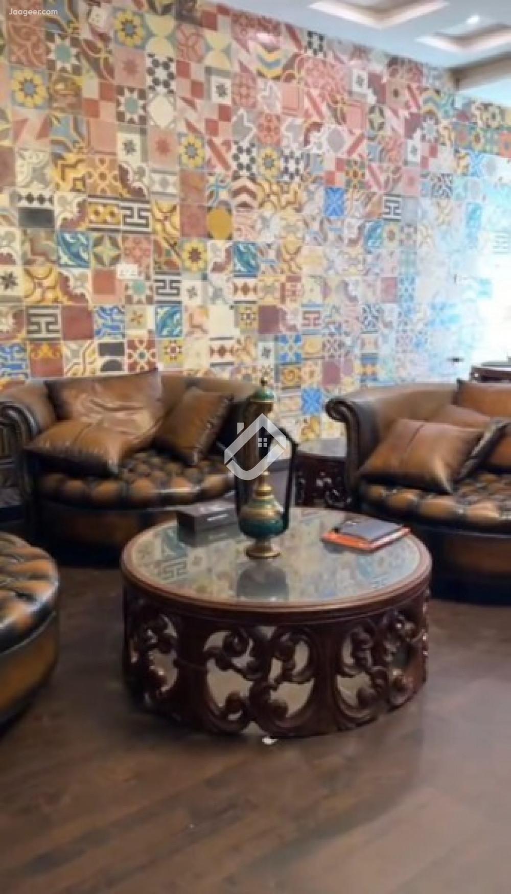 33 Marla Furnished Farm House For Sale In Model Town, Mall Road 