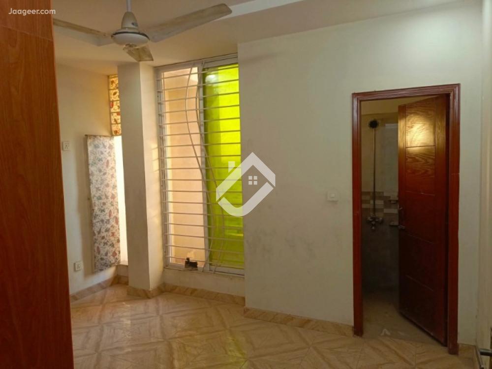 350 Sqft Apartment For Rent In Ghauri Town Phase-4B