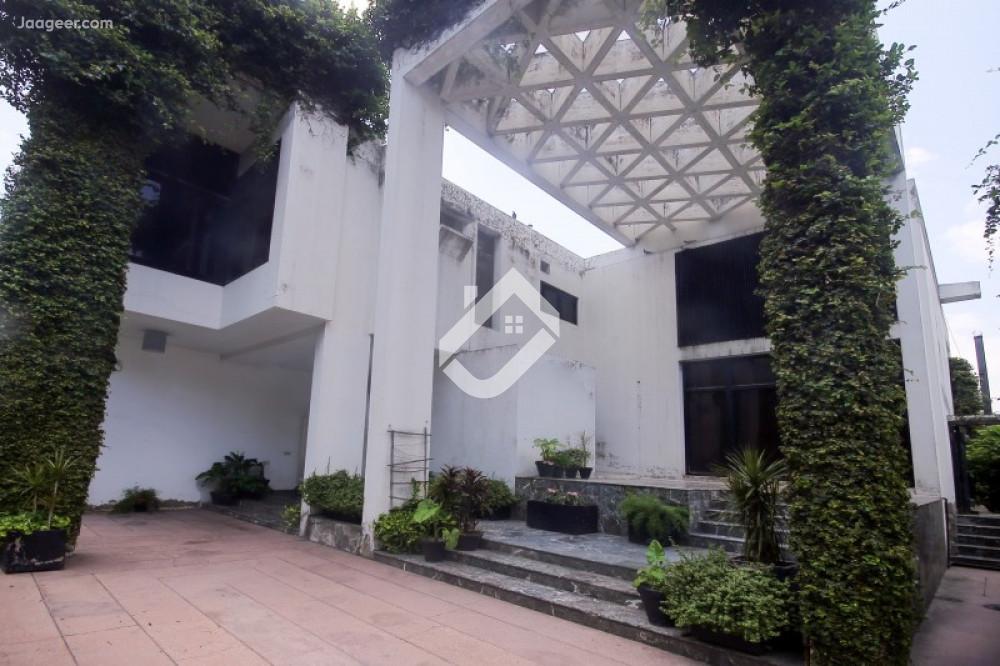 Main image 4 Kanal House For Rent On Canal Road .