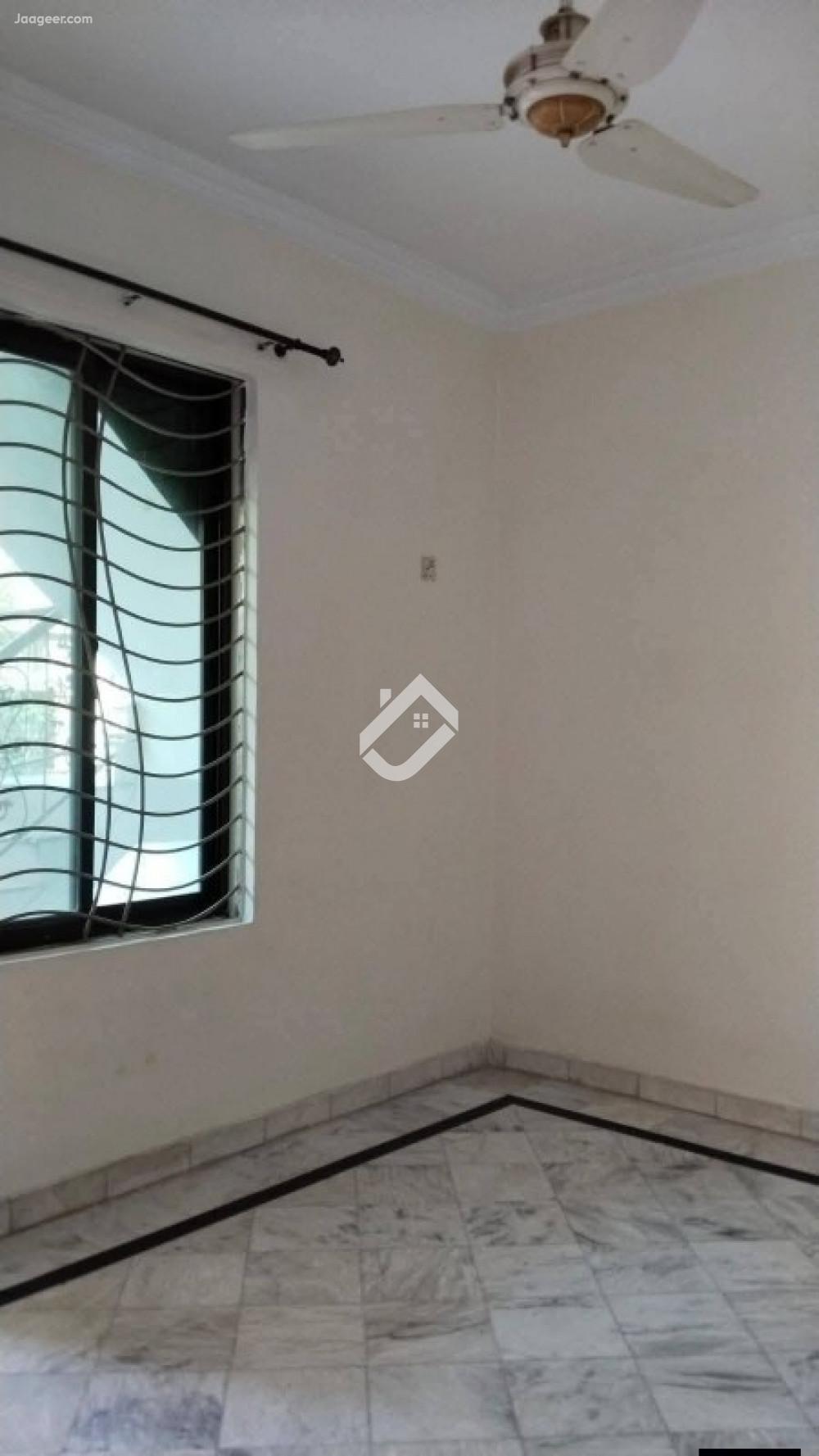 4 Marla Upper Portion House For Rent In G-11/2