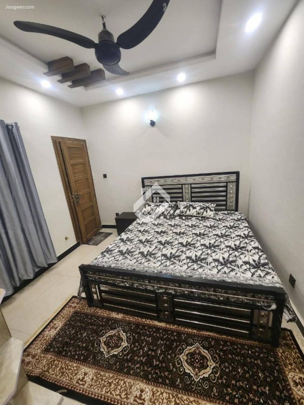 4.4 Marla Upper Portion House For Rent In G-11  
