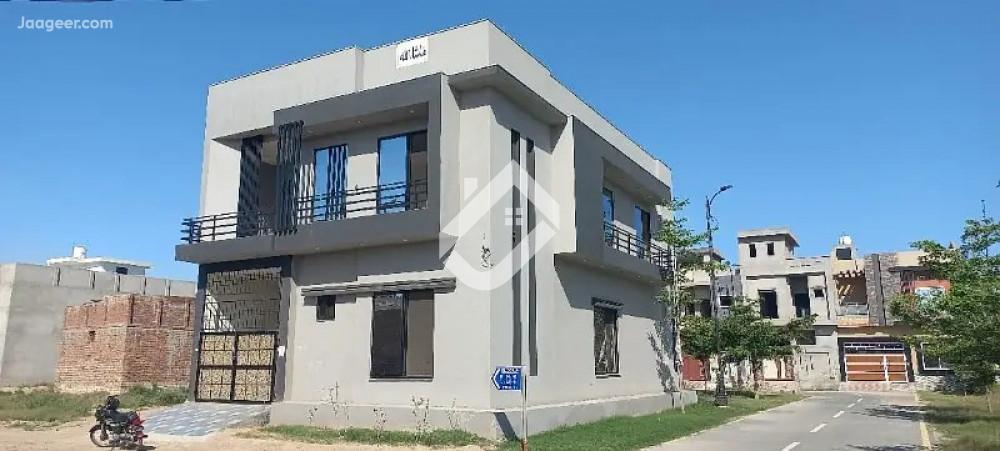 4.5 Marla Double Storey Corner House For Sale In Lyallpur Avenue