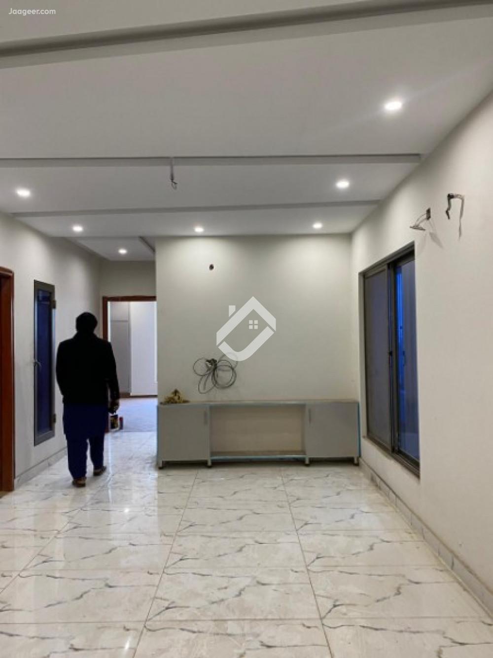 5 Marla Apartment For Rent In Al-Rehman Heights University Road