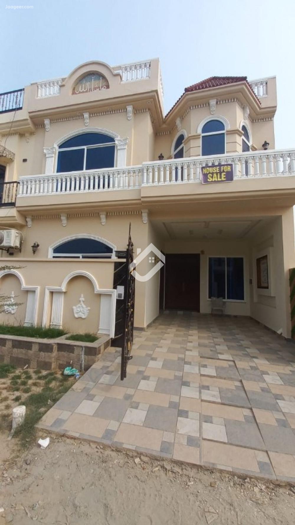 View  5 Marla Double Storey House For Sale in Buch Executive Villas Hamid Block in Buch Executive Villas, Multan