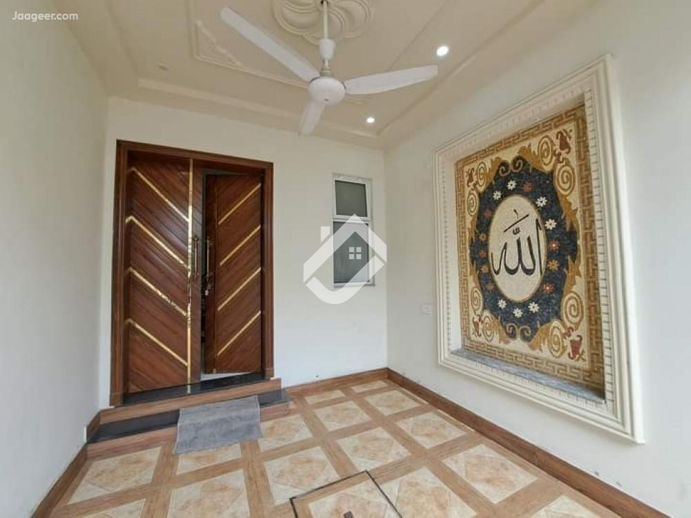 View  5 Marla Double Storey House For Sale In Formanites Housing Scheme  in Formanites Housing Scheme, Lahore