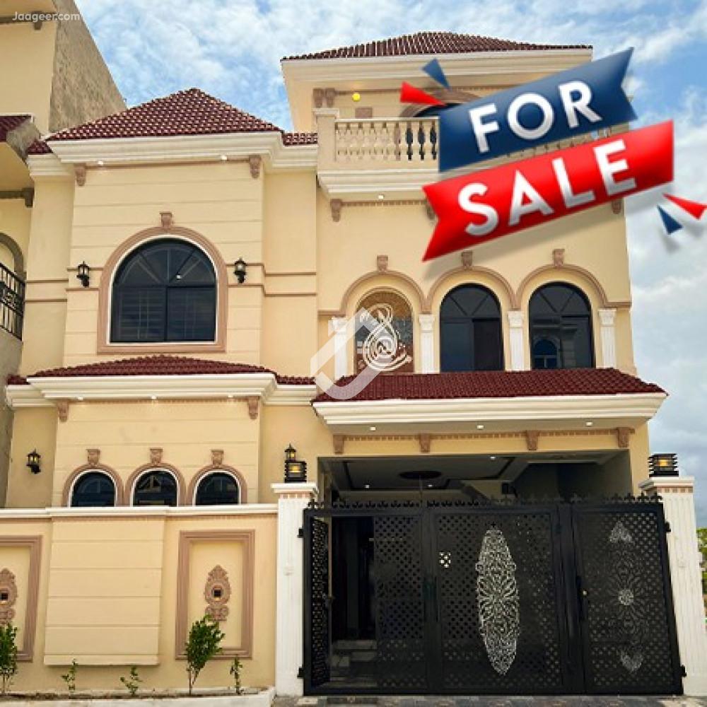 5 Marla Double Storey Stunning House For Sale In Shareef Garden