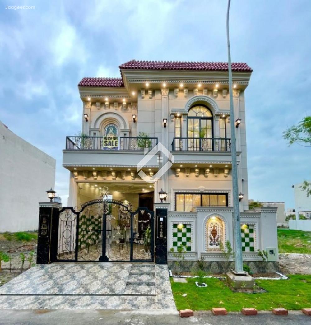 5 Marla Stunning House For Rent In DHA Phase 9