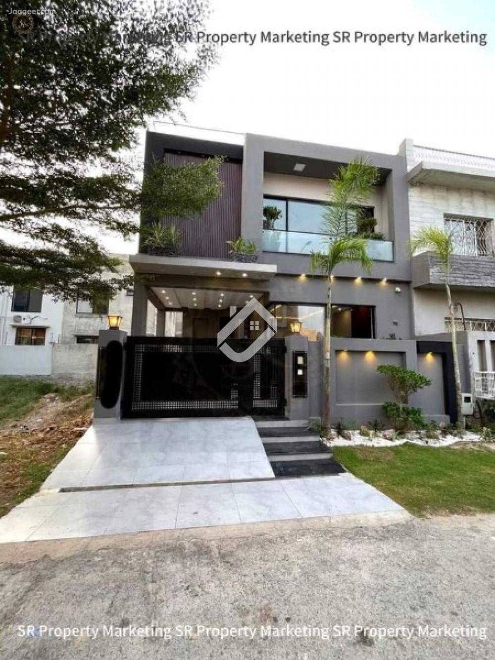 5 Marla Double Storey House For Sale In DHA Phase-1 in DHA Phase 1, Lahore
