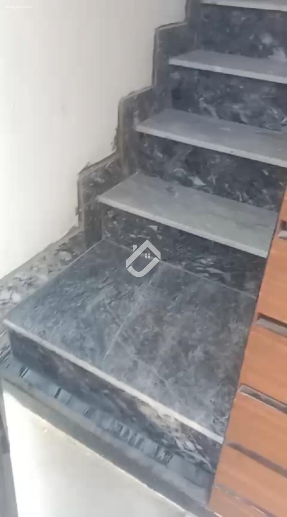 5 Marla Upper Portion House For Rent In Safdar Colony Queens Road Near Tevta College 