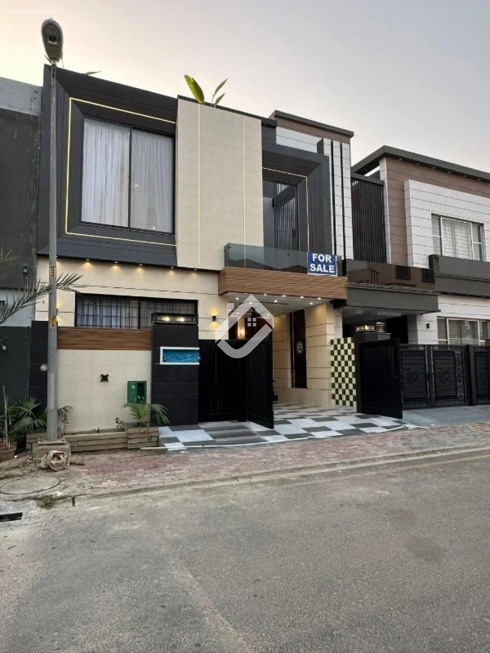 5.3 Marla House For Sale In Bahria Town
