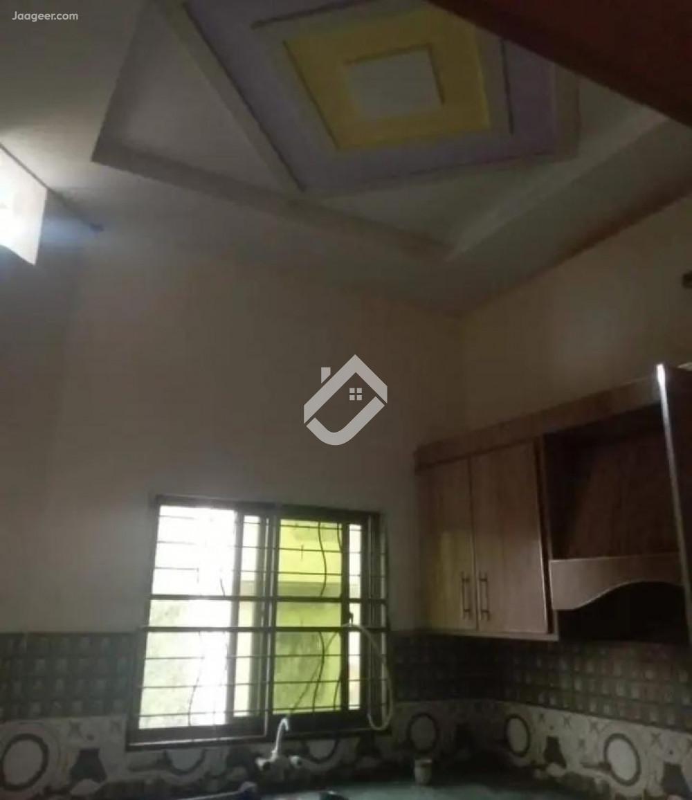 5.5 Marla House For Rent In Qainchi Mor