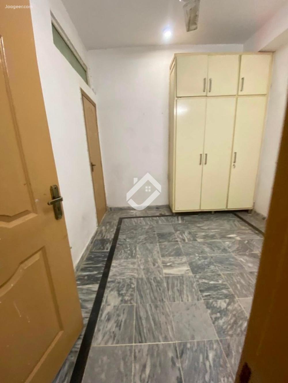 6 Marla Flat For Rent In Ghauri Town Phase 5b