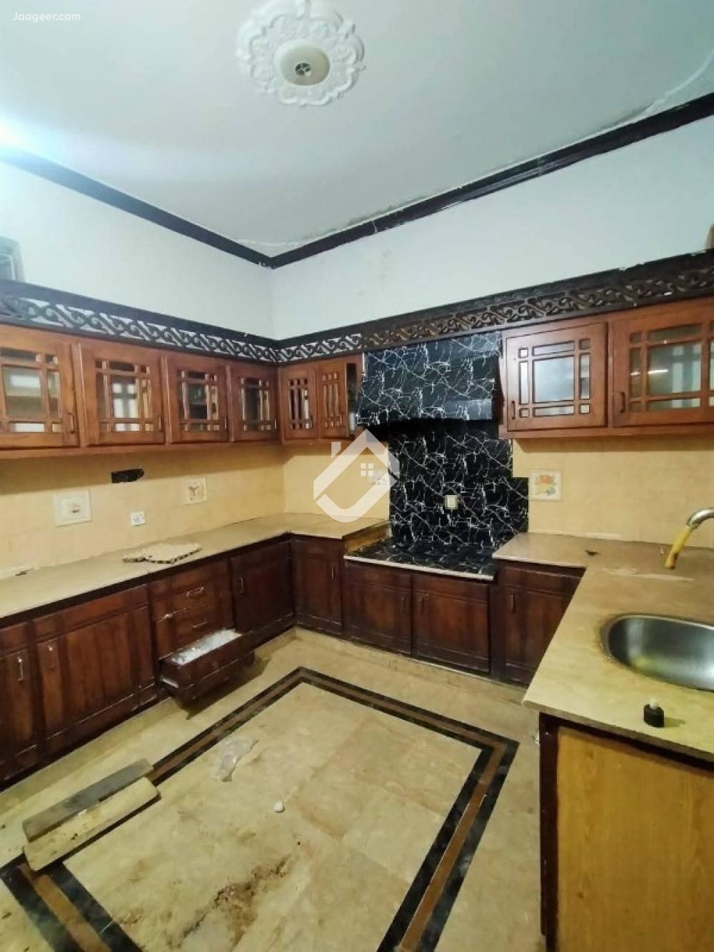 7 Marla 1st Floor House For Rent In Ghauri Town Phase-4a