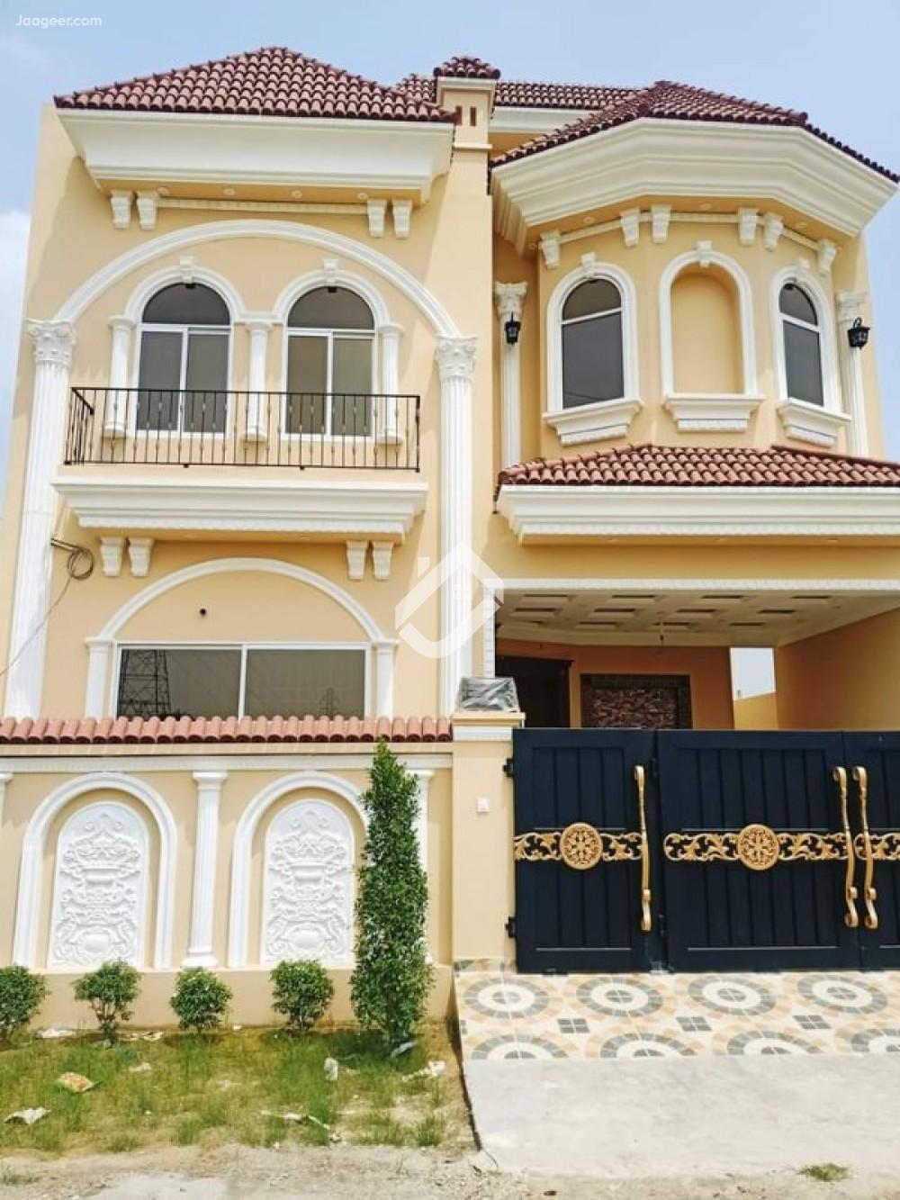 View  7 Marla Double Storey Furnished House For Sale In Shaheen Villas Phase-1 in Shaheen Villas, Sheikhupura