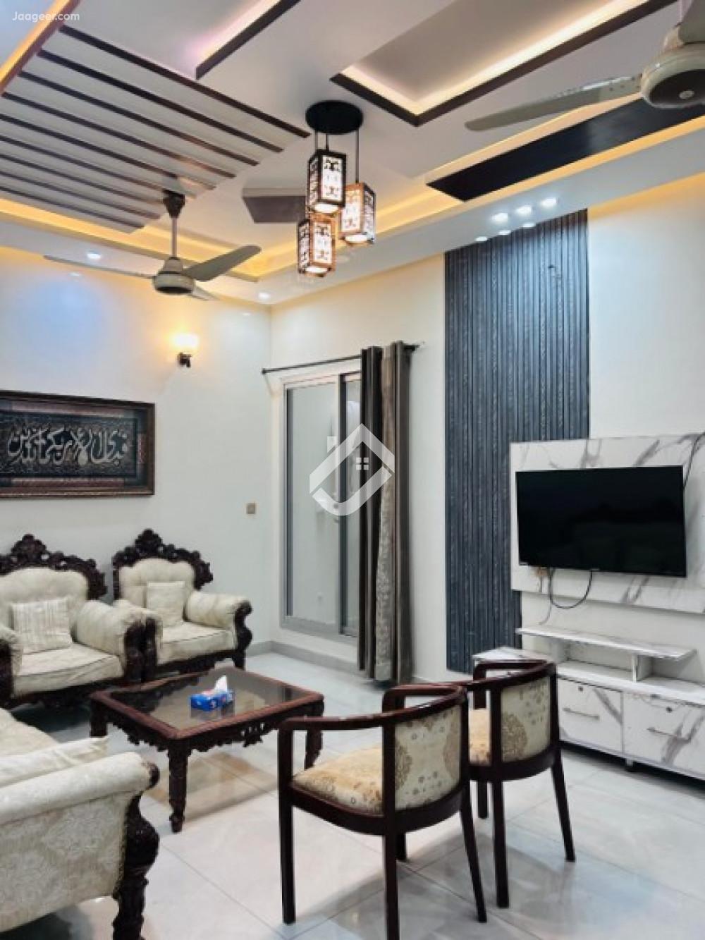 7.5 Marla House For Sale In Sharif Garden 