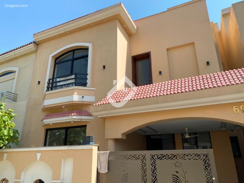7 Marla House For Sale In Usman Block, Bahria Town Phase 8 - Safari Valley