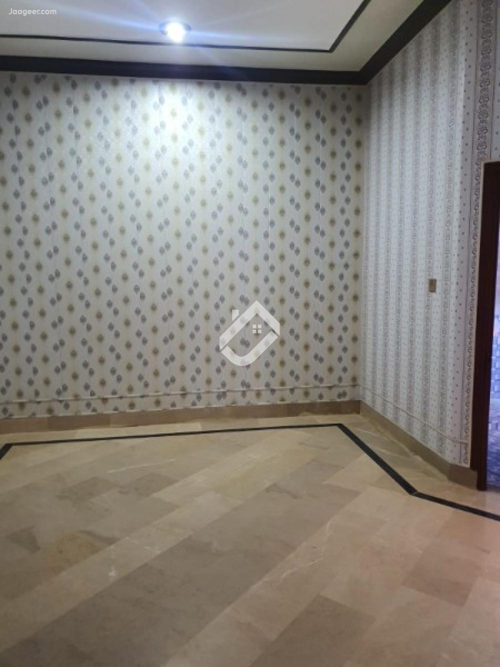 7.5 Marla House For Sale In Raza Garden