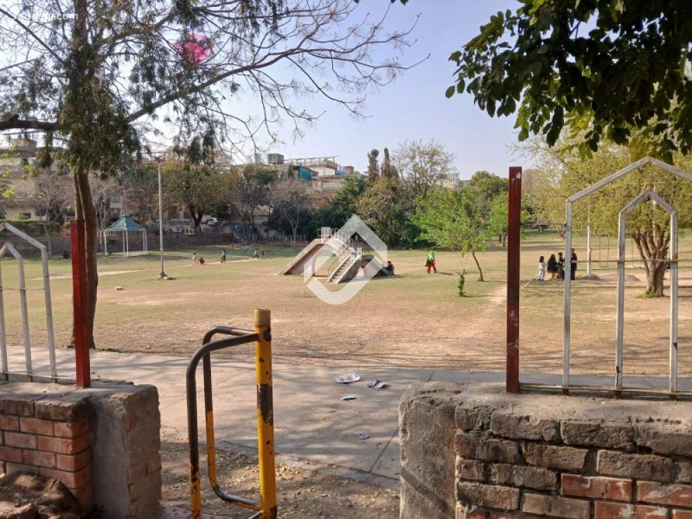 750 Sft Flat House For Sale In G-9