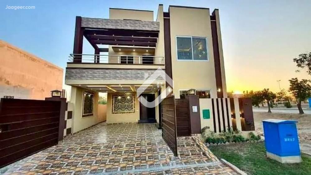 View  8 Marla Double Storey  House For Sale In Bahria Orchard  in Bahria Orchard, Lahore