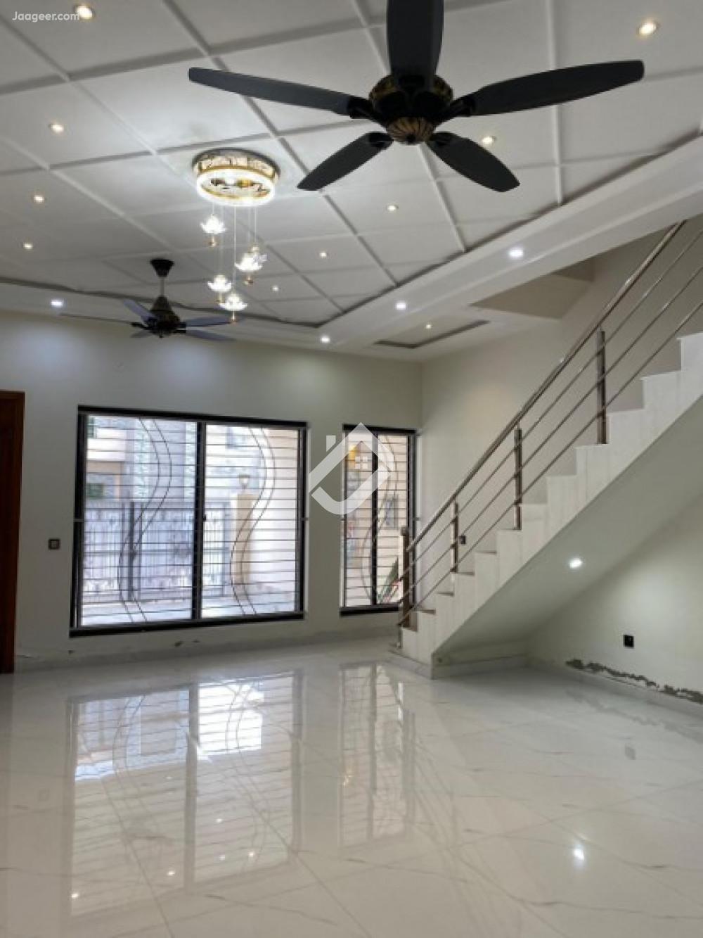 8 Marla House For Sale In Khayaban E Shair