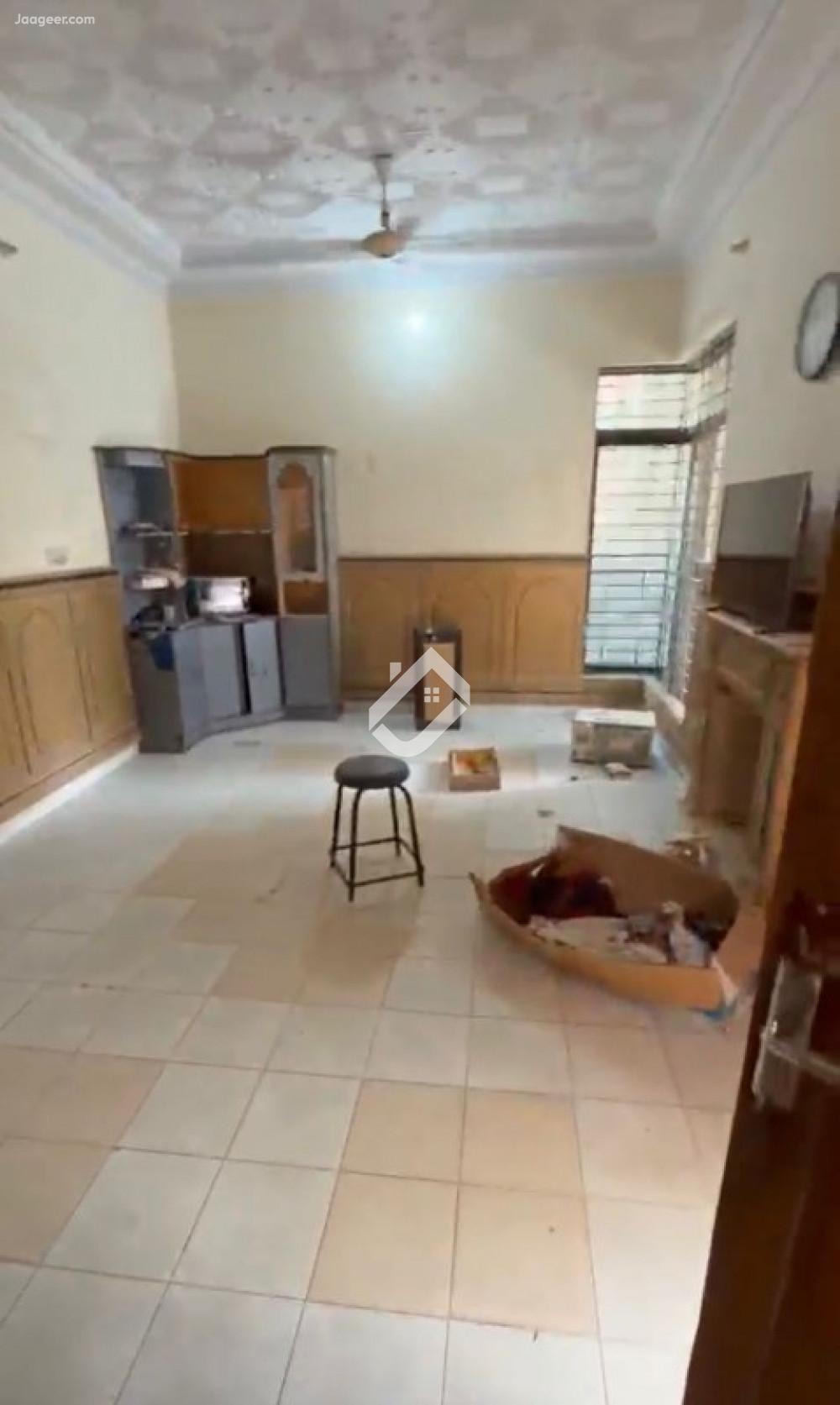 8 Marla House For Rent At University Road