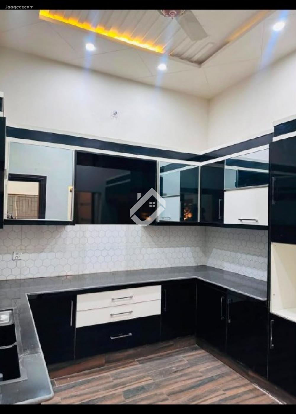 8 Marla House For Rent In Gulberg City, Awan Chowk