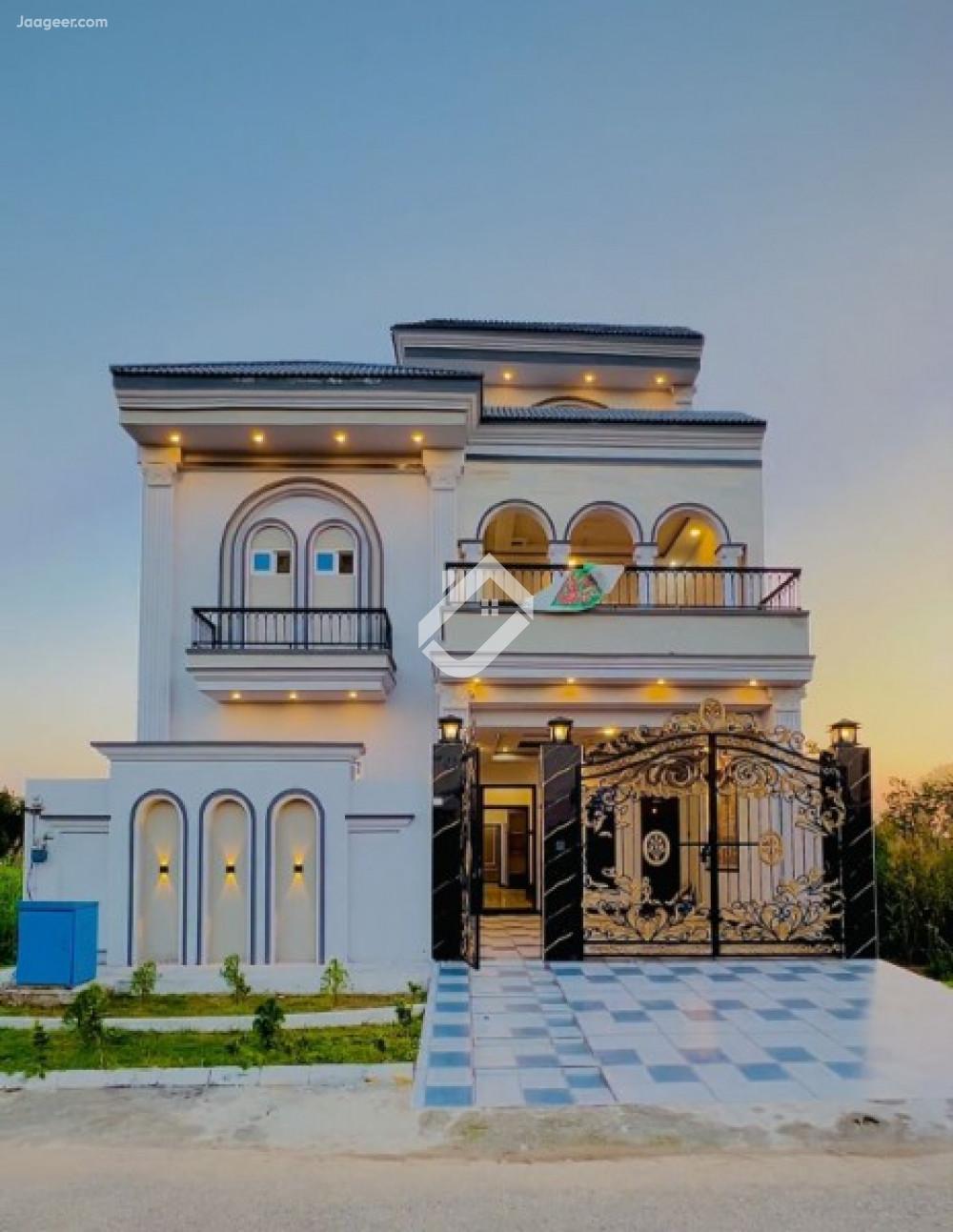 8 Marla House For Sale In Eagle City , Main FSD Road 