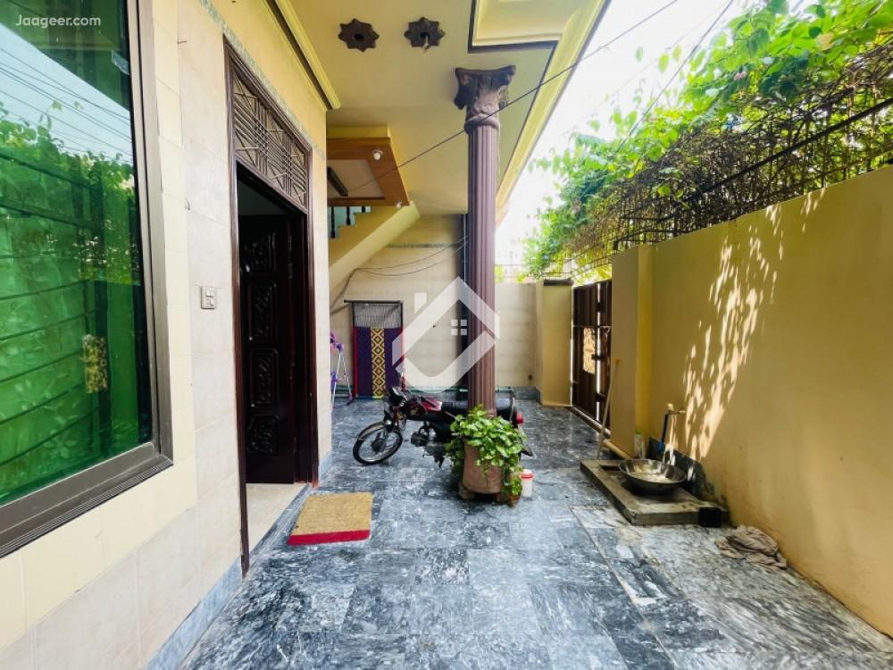 8 Marla House For Sale In Sher-Zaman Town Queen Road  