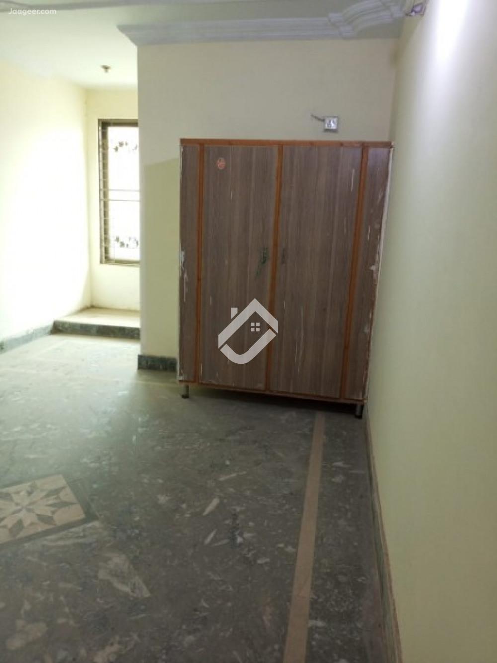 8  Marla Upper Portion For Rent In Ghani Park