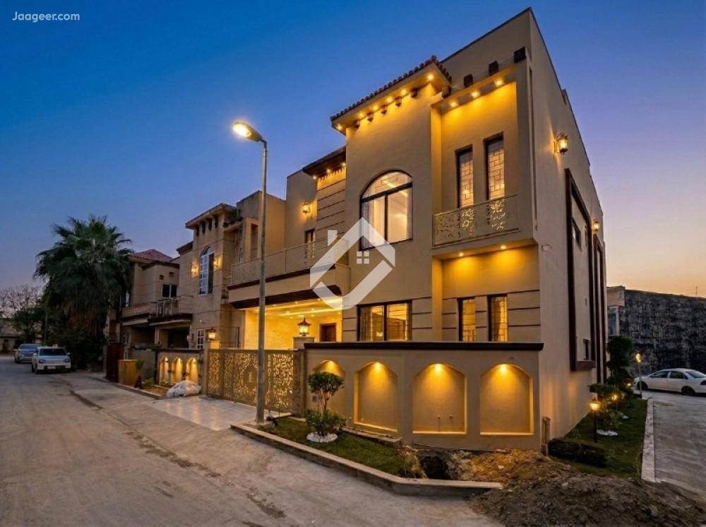 8.5 Marla House For Sale In Bahria Town Phase-8 