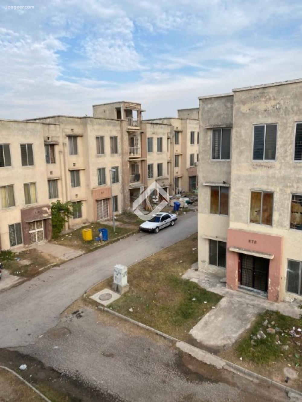 800 SqFt Flat For Sale In Bahria Town Phase-8 