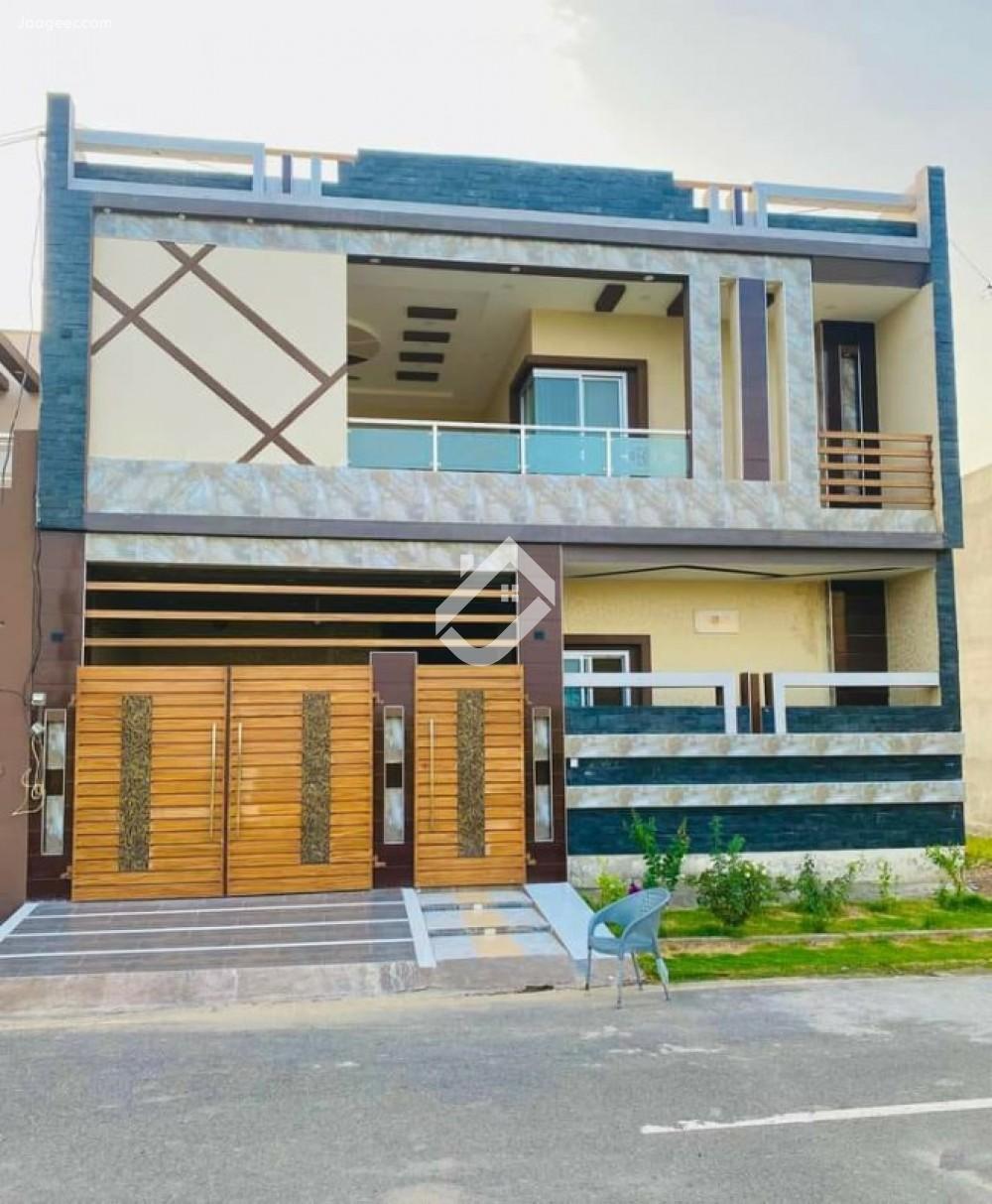 View  9 Marla Double Storey House For Sale In Life City Phase 1 in Life City, Bhalwal