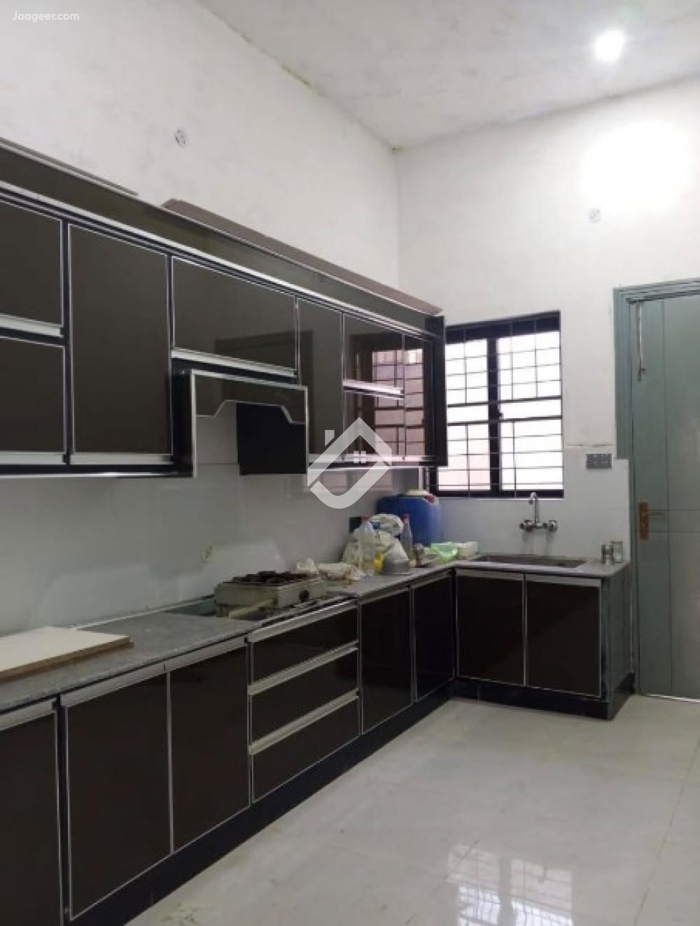 9 Marla House For Rent In Shareef Town