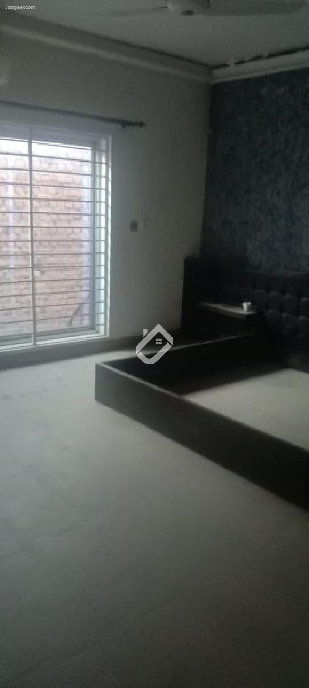 Main image 9 Marla House For Rent In Madina Town Faisalabad Road Madina Town 