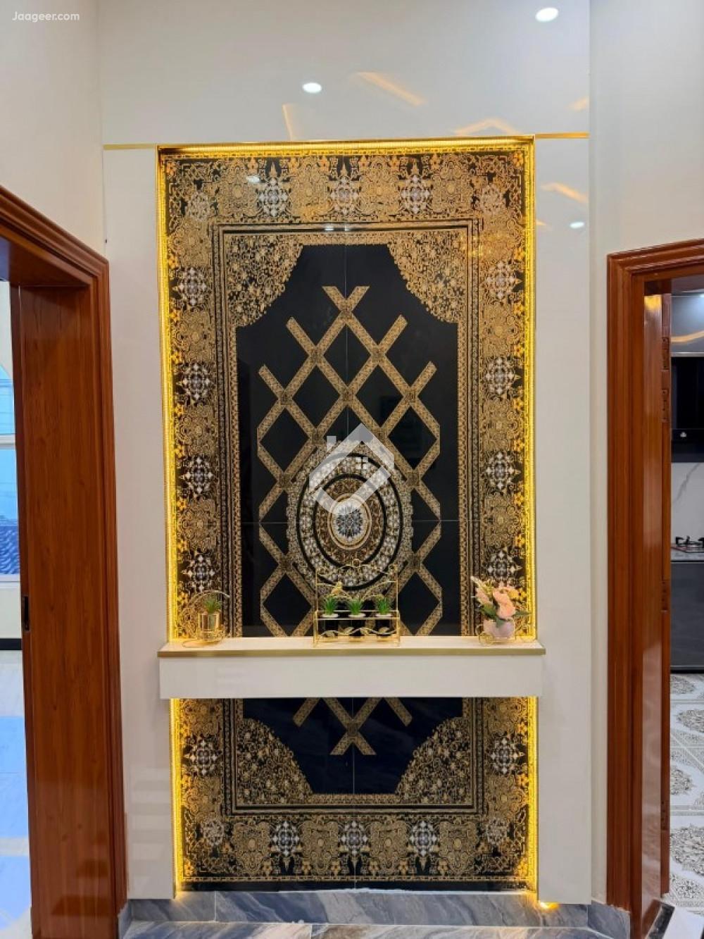 9 Marla House For Sale In Nazeer Garden
