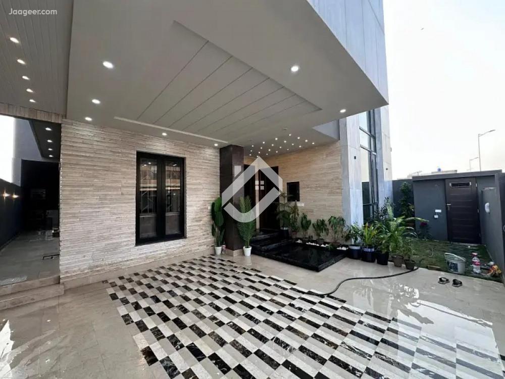 9.08 Marla House For Sale In Divine Enclave Canal Road