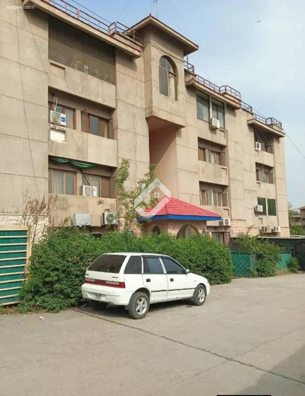 900 Sqft Flat For Rent In G-11/4 PHA  D- Type 