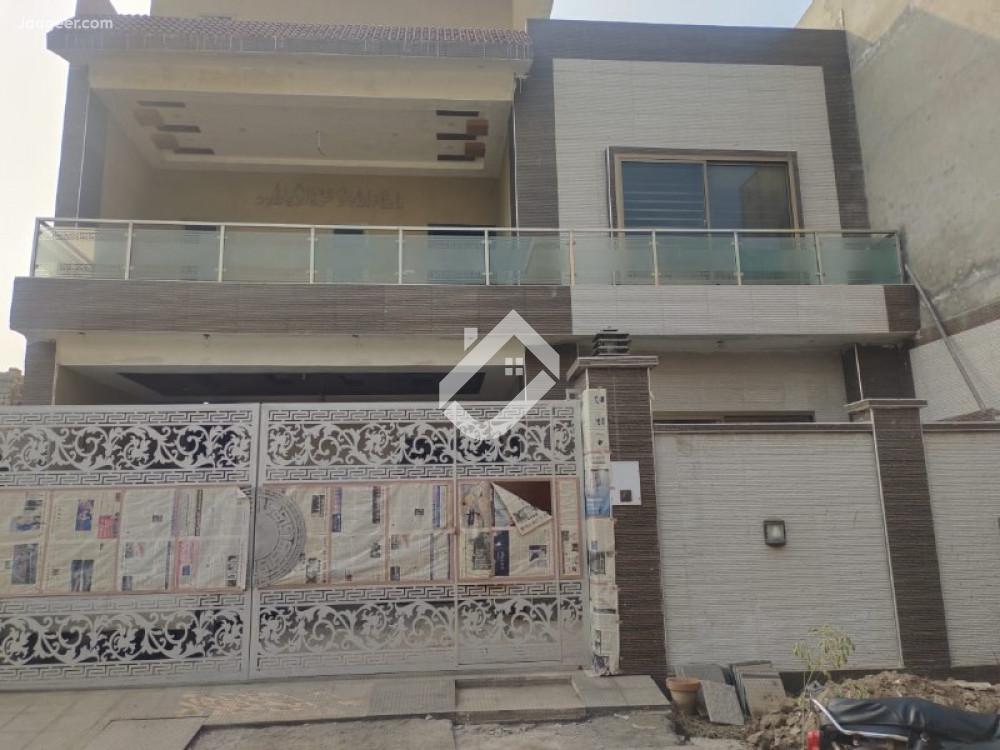 Main image 7.75 Marla Double Storey House For Sale In Lahore Road Roashaan home